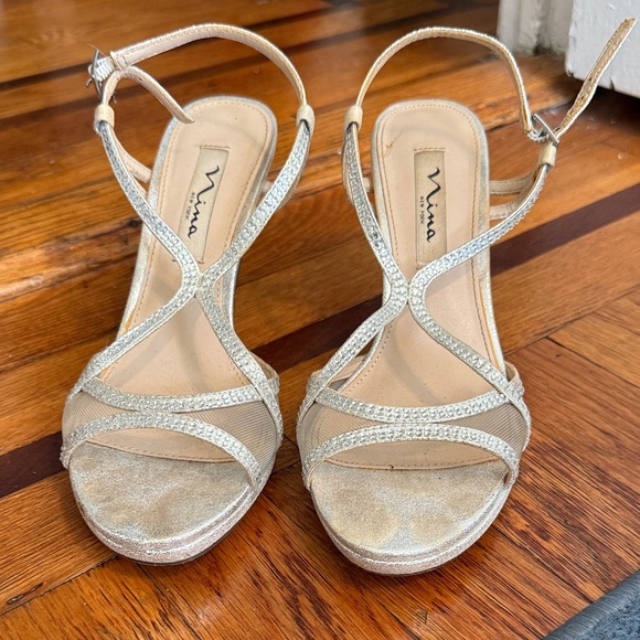 Nina Shoes - Nina Women's Glitter Silver Heels Size: 7.5